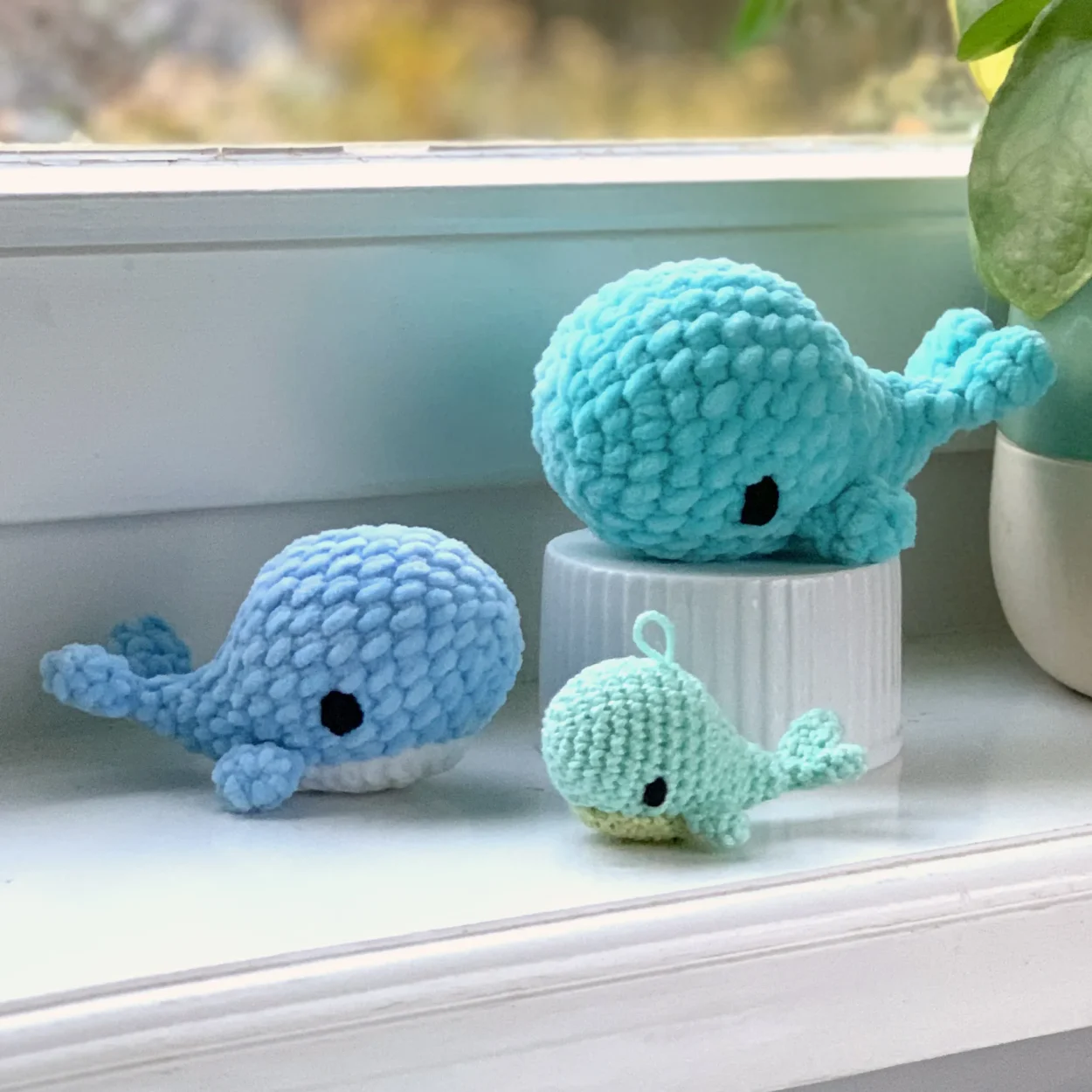 Free Whale Crochet Pattern - Amigurumi by DIY Fluffies