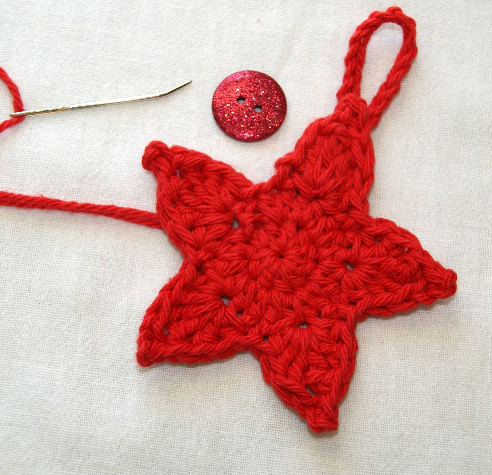 Updated Free Crochet Star Pattern | Crochet star patterns, Crochet