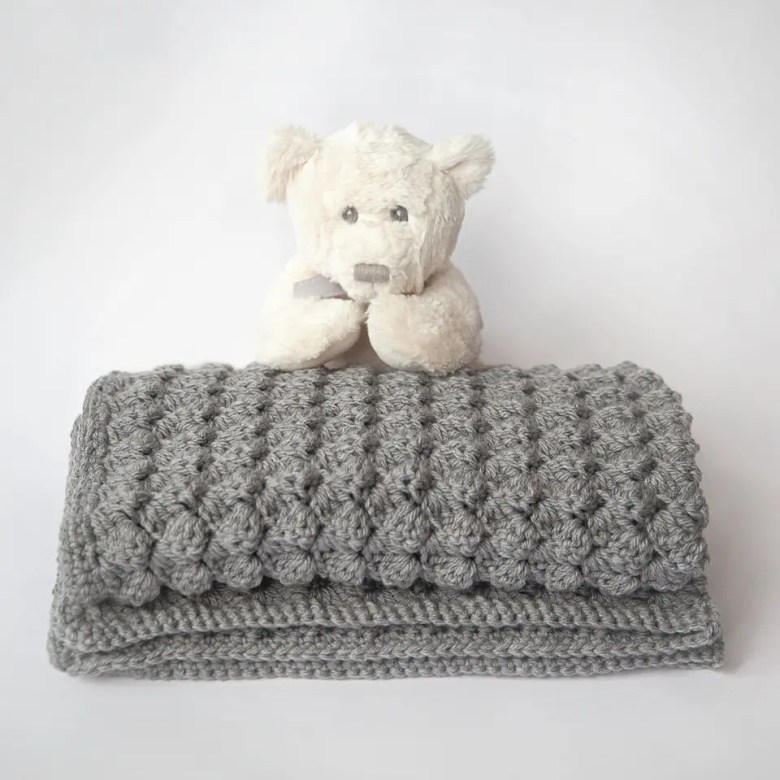 Cozy and Free Baby Blanket Crochet Pattern - Leelee Knits